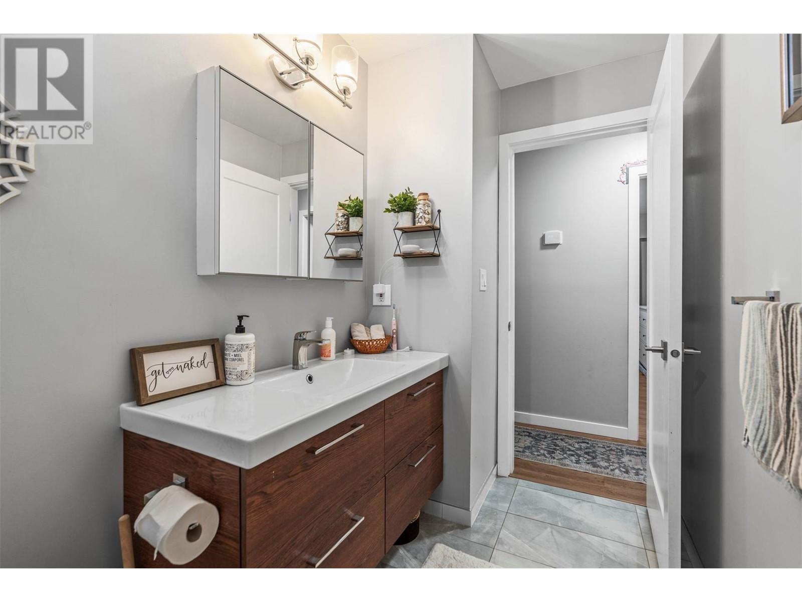 3808 Alexis Park Drive, Vernon, British Columbia  V1T 6G9 - Photo 20 - 10349464