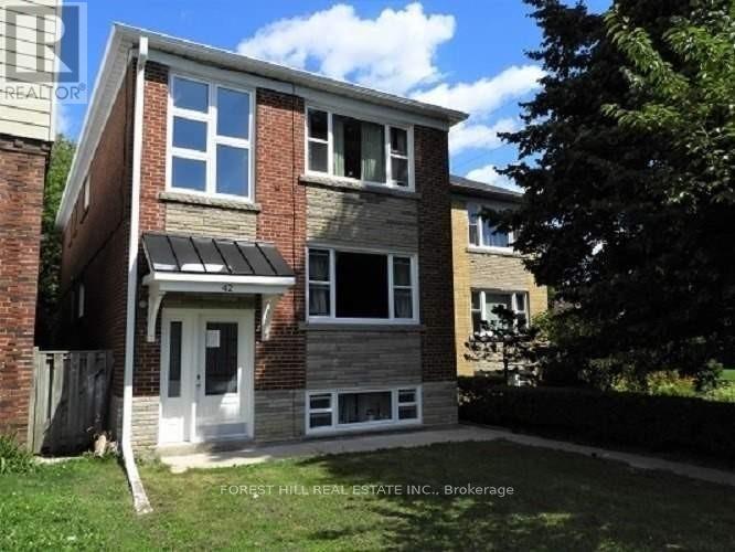 4 - 42 Emerald Crescent, Toronto (New Toronto), Ontario  M8V 2B6 - Photo 1 - W12174331