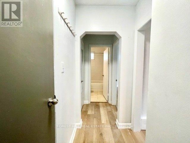 4 - 42 Emerald Crescent, Toronto, Ontario  M8V 2B6 - Photo 3 - W12174331