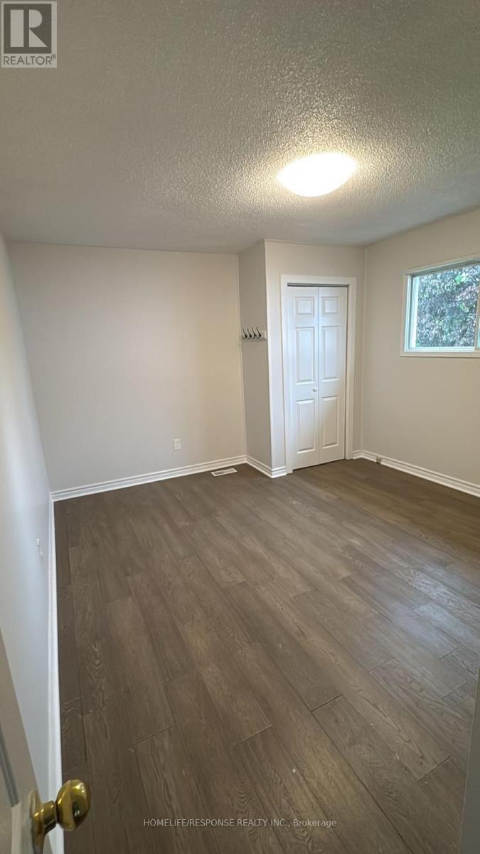 Upper - 7 Belleau Street, Hamilton, Ontario  L8J 1N1 - Photo 28 - X11955797