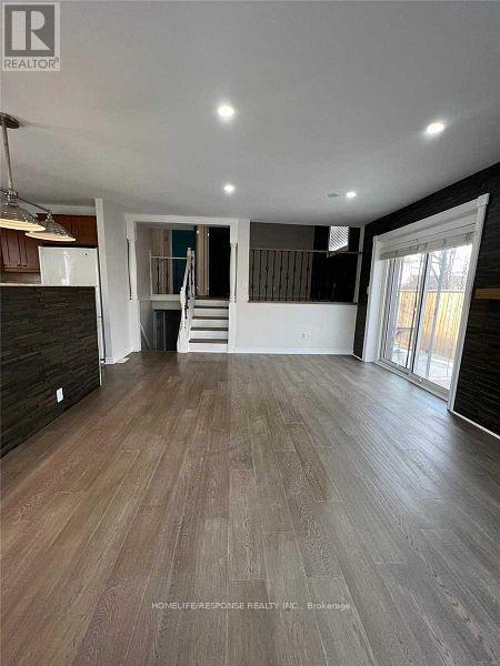 Upper - 7 Belleau Street, Hamilton, Ontario  L8J 1N1 - Photo 9 - X11955797