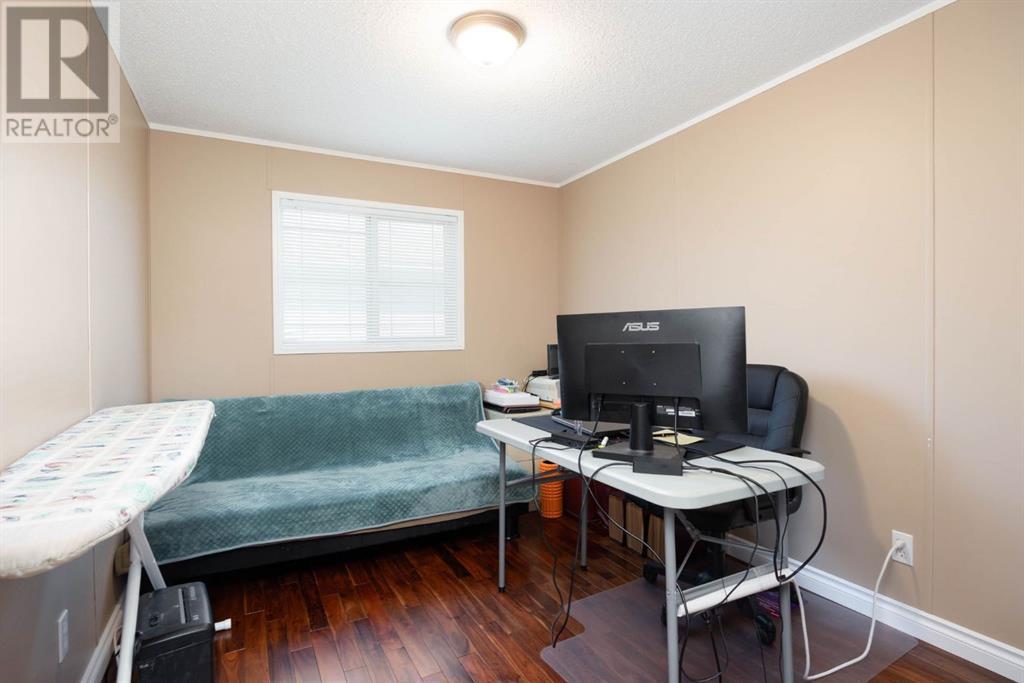165 Mitchell Drive, Fort Mcmurray, Alberta  T9K 2P1 - Photo 16 - A2210596