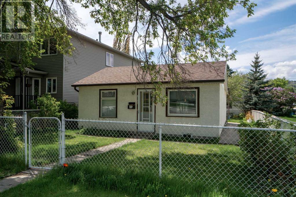 Property at 4327 20 Avenue NW image 1