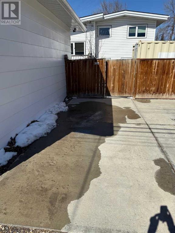 4116 Brisebois Drive Nw, Calgary, Alberta  T2L 2E7 - Photo 36 - A2208708