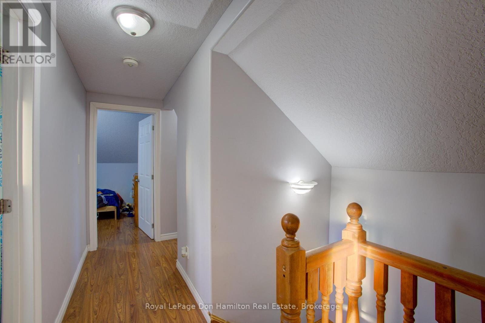 31 Pellister Street W, Minto, Ontario  N0G 1Z0 - Photo 15 - X12093147