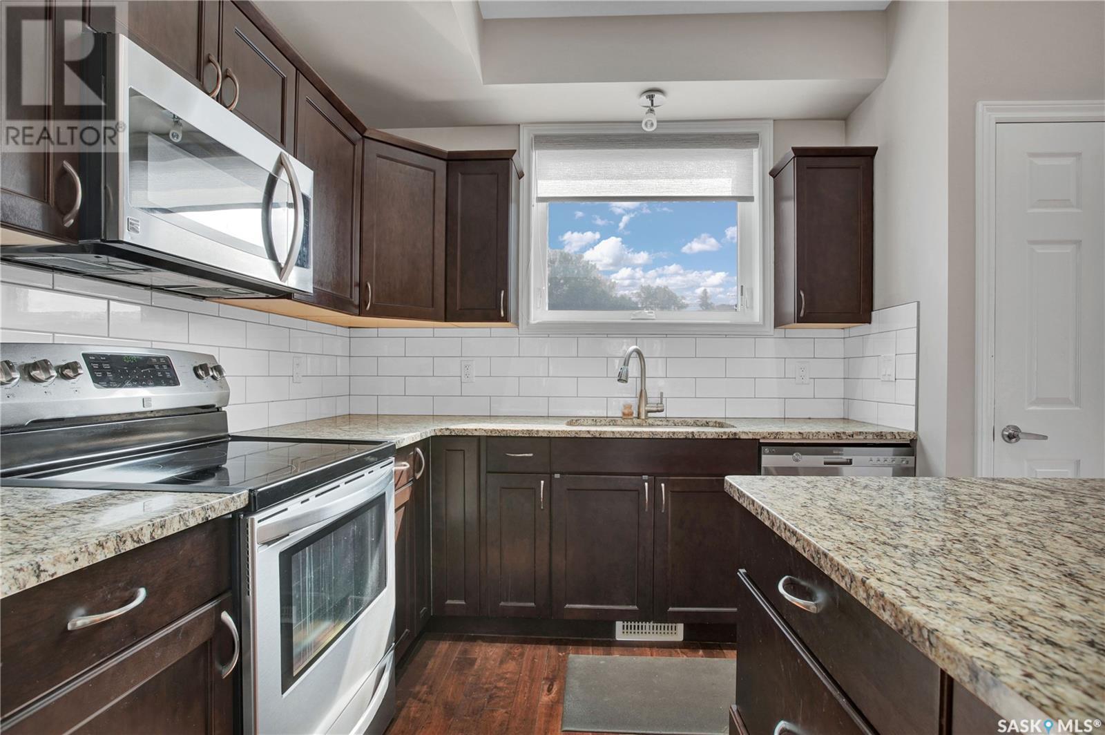 1008 K Avenue N, Saskatoon, Saskatchewan  S7L 2N6 - Photo 8 - SK007221
