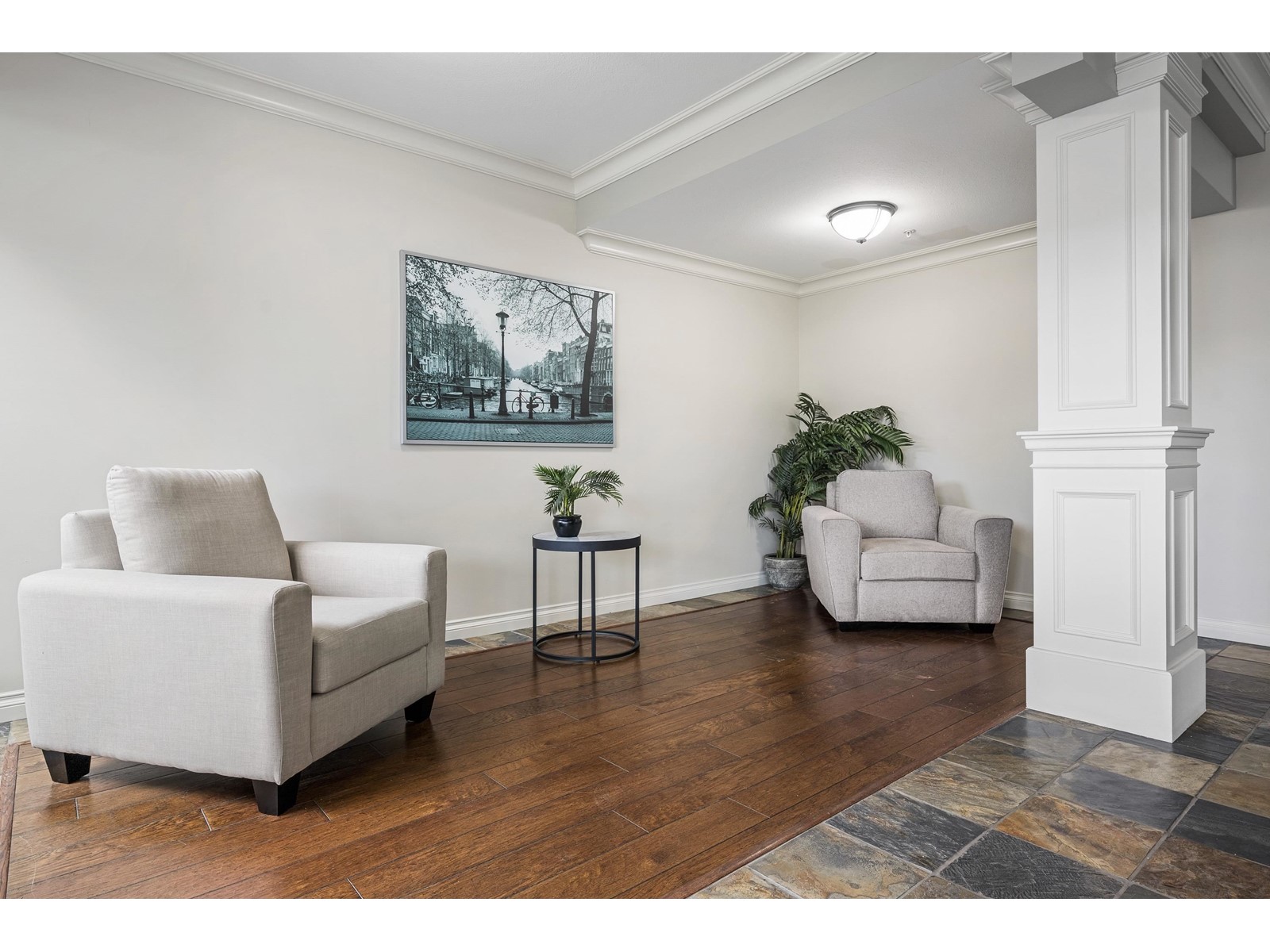 202 32729 Garibaldi Drive, Abbotsford, British Columbia  V2T 0A6 - Photo 5 - R3006826
