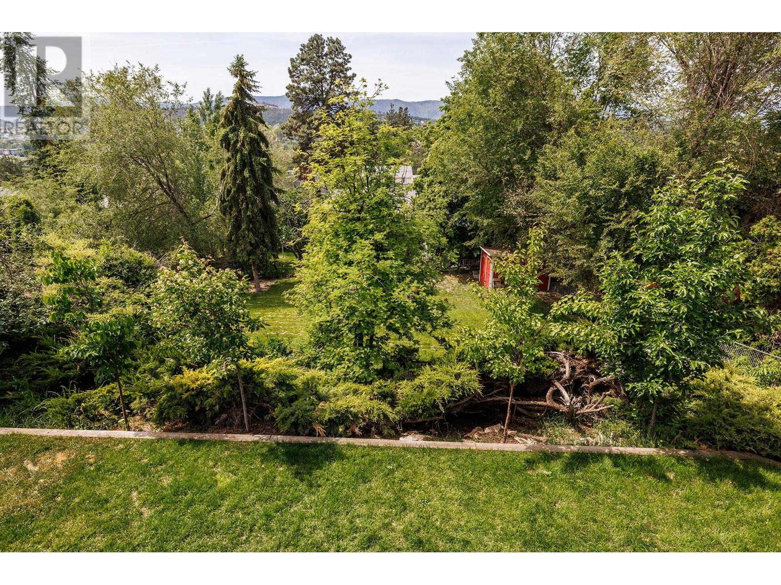 10556 Cheryl Road, Lake Country, BC V4V1W3