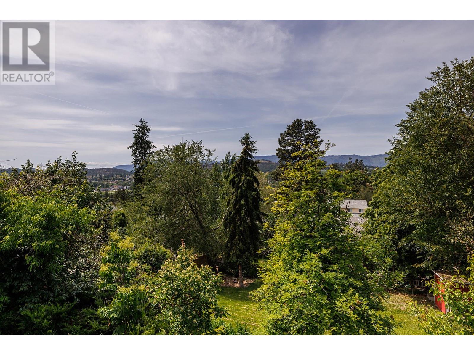 10556 Cheryl Road, Lake Country, British Columbia  V4V 1W3 - Photo 28 - 10349364