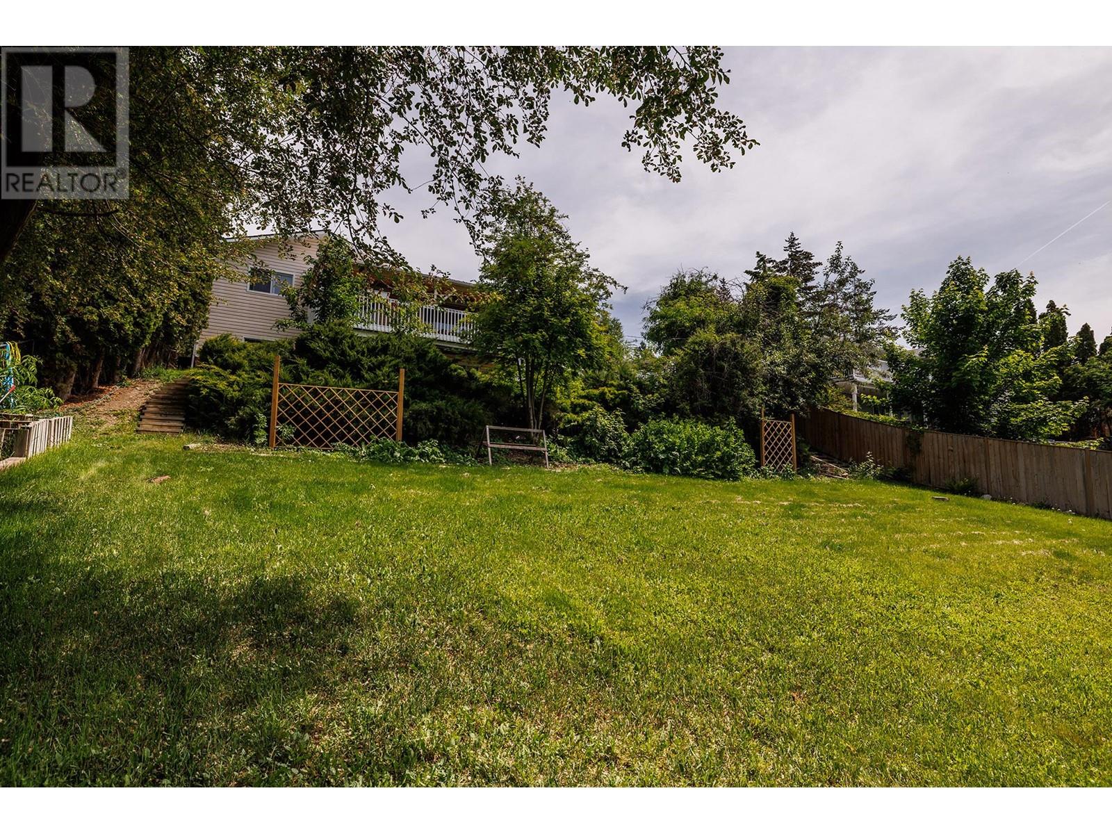 10556 Cheryl Road, Lake Country, British Columbia  V4V 1W3 - Photo 30 - 10349364