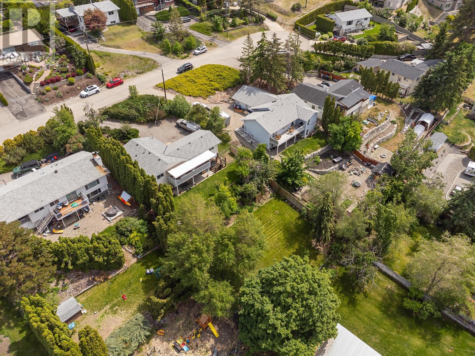 10556 Cheryl Road, Lake Country, BC V4V1W3