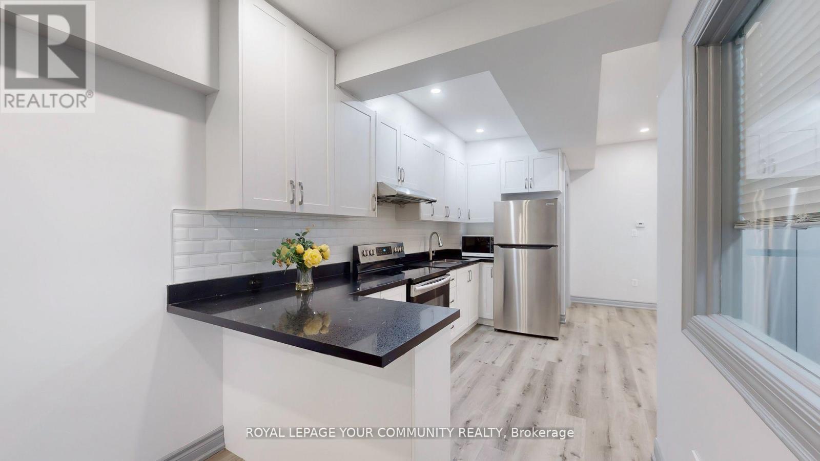 C - 586 Parliament Street, Toronto, Ontario  M4X 1P8 - Photo 4 - C12061817