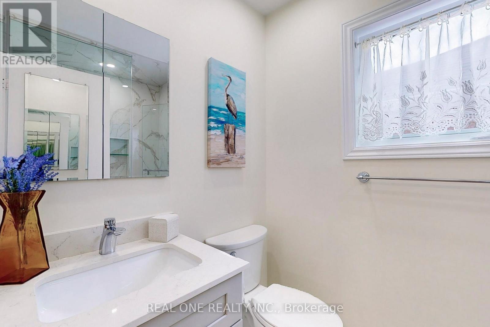 252 Stonebridge Drive, Markham, Ontario  L6C 2S1 - Photo 33 - N12174463