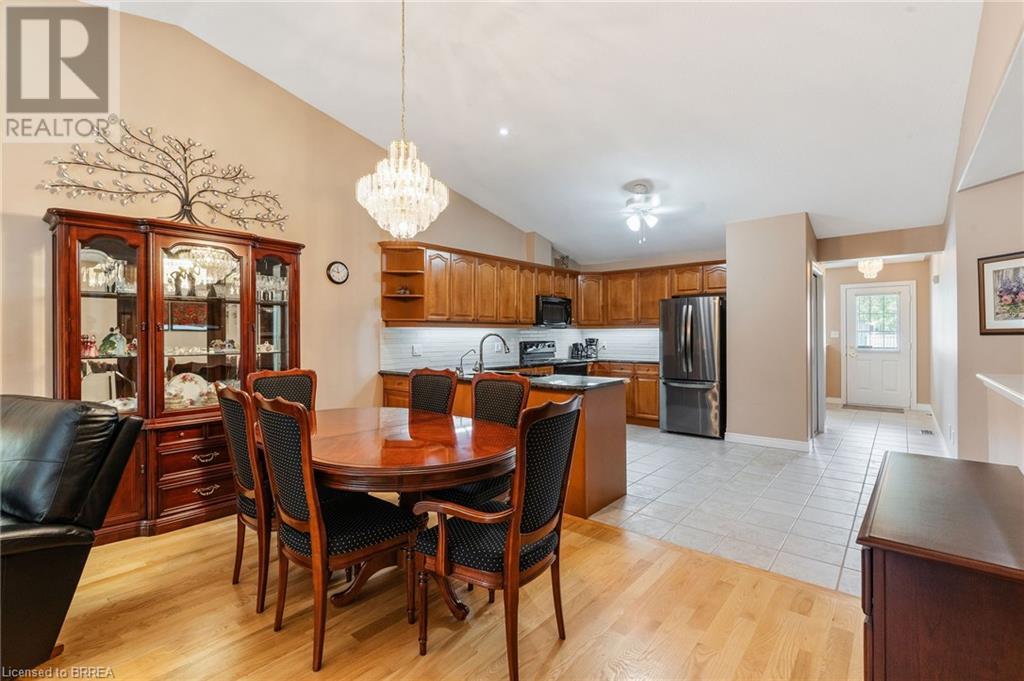 25 Cobden Court Unit# 10, Brantford, Ontario  N3R 8B5 - Photo 19 - 40730032