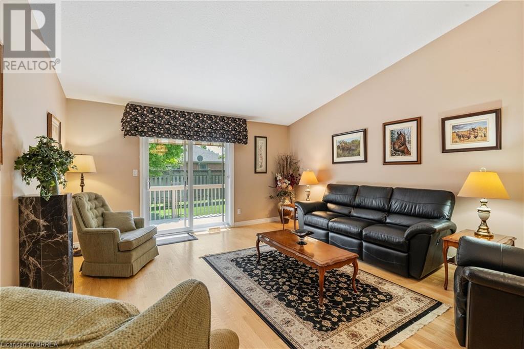 25 Cobden Court Unit# 10, Brantford, Ontario  N3R 8B5 - Photo 20 - 40730032