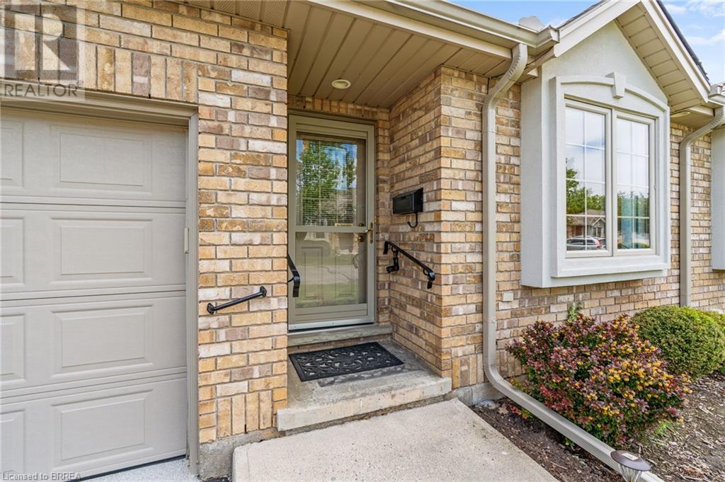 25 Cobden Court Unit# 10, Brantford, Ontario  N3R 8B5 - Photo 7 - 40730032