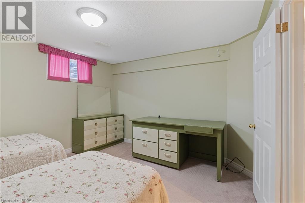 25 Cobden Court Unit# 10, Brantford, Ontario  N3R 8B5 - Photo 33 - 40730032