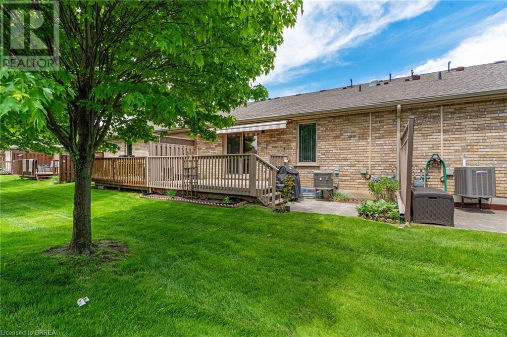 25 Cobden Court Unit# 10, Brantford, Ontario  N3R 8B5 - Photo 41 - 40730032