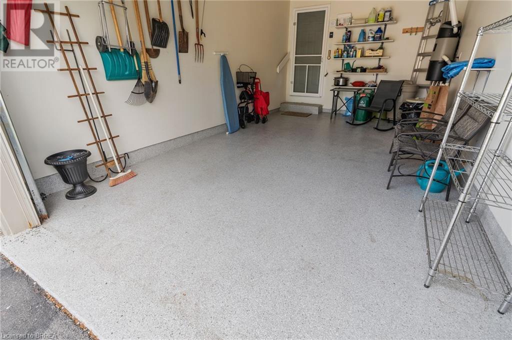 25 Cobden Court Unit# 10, Brantford, Ontario  N3R 8B5 - Photo 44 - 40730032