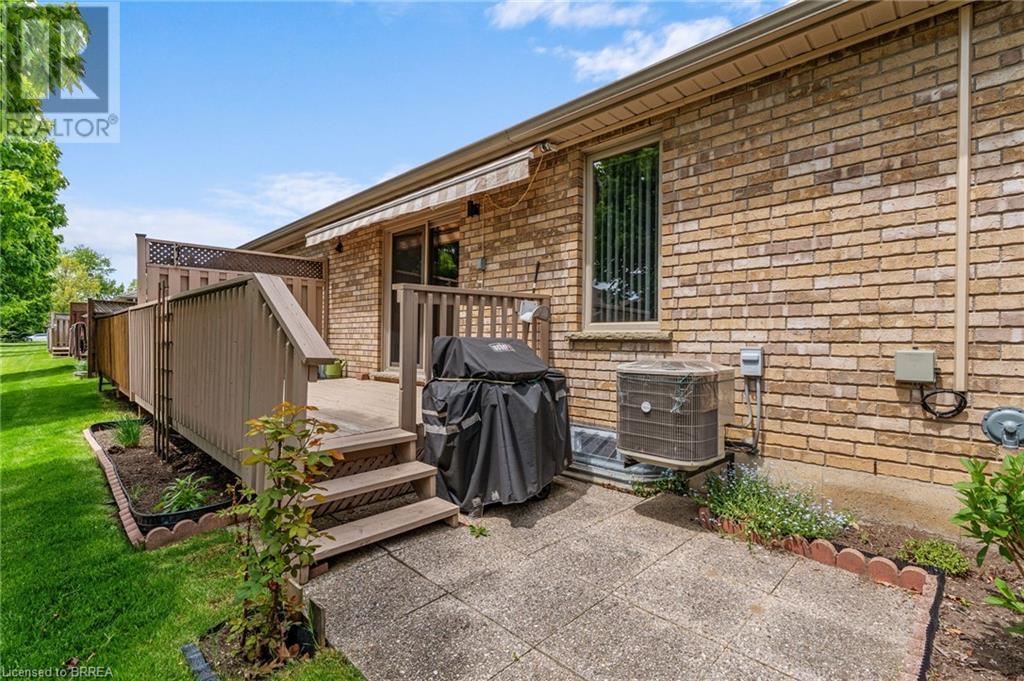 25 Cobden Court Unit# 10, Brantford, Ontario  N3R 8B5 - Photo 40 - 40730032