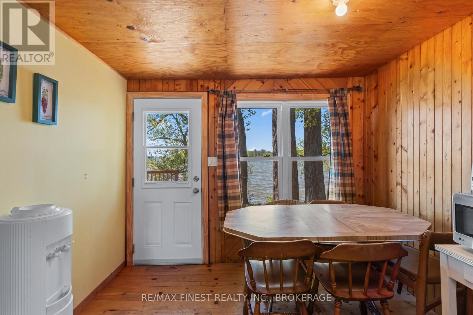 201 Perch Cove Lane, Greater Napanee (Greater Napanee), Ontario  K7R 3K7 - Photo 16 - X12175819