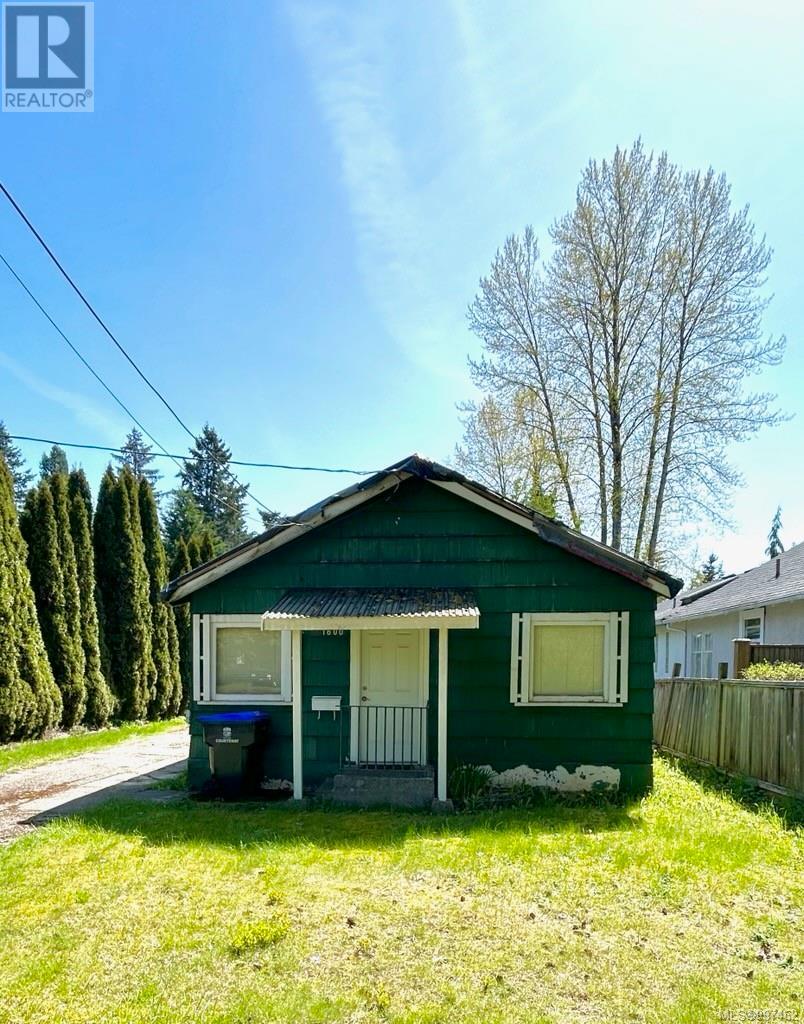 Property at 1600 15th St image 1