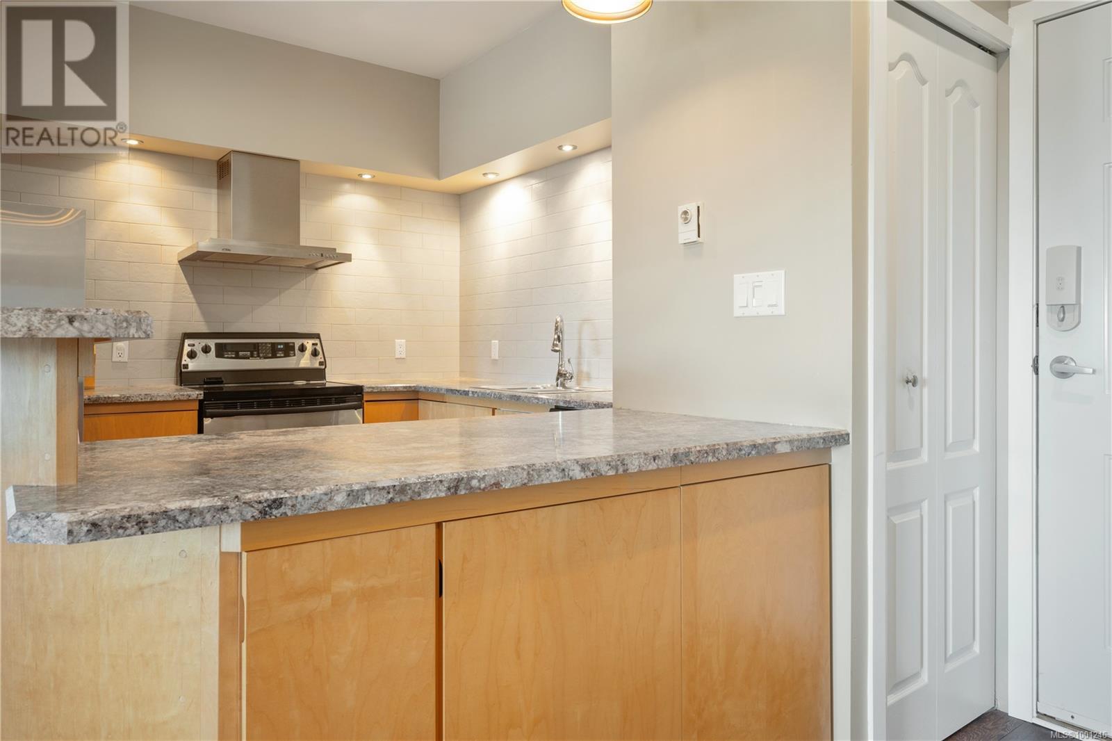 306 360 Selby St, Nanaimo, British Columbia  V9R 2R5 - Photo 17 - 1001246