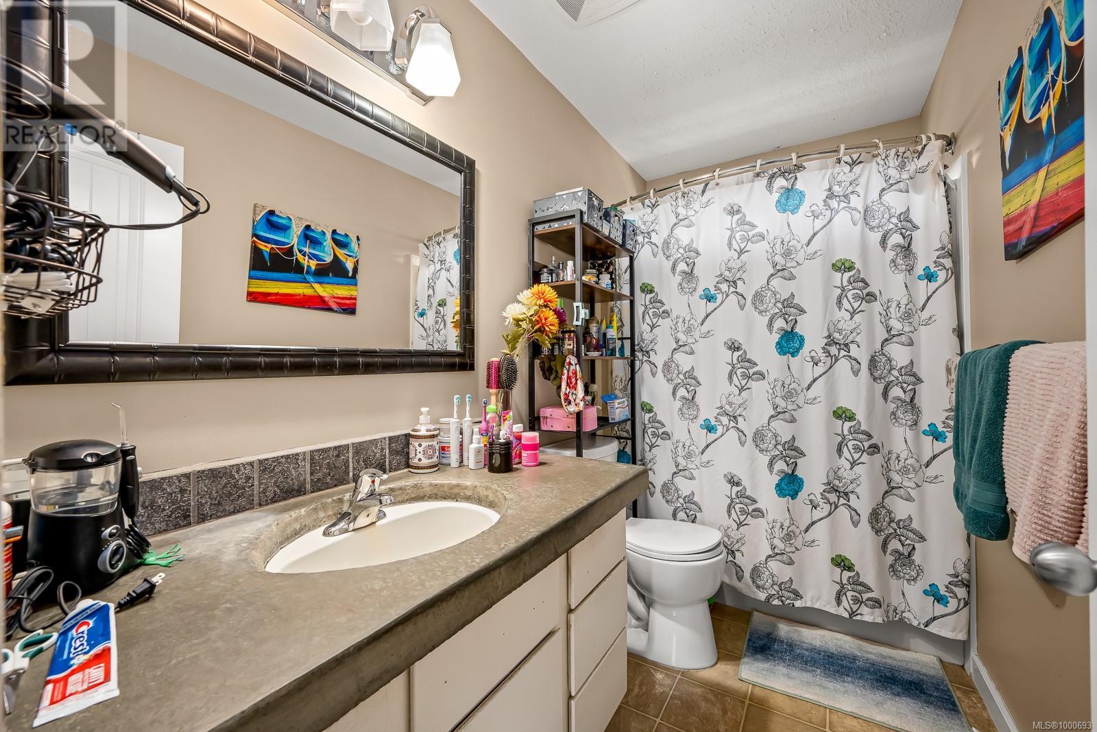 2623 Ulverston Ave, Cumberland, British Columbia  V0R 1S0 - Photo 17 - 1000693