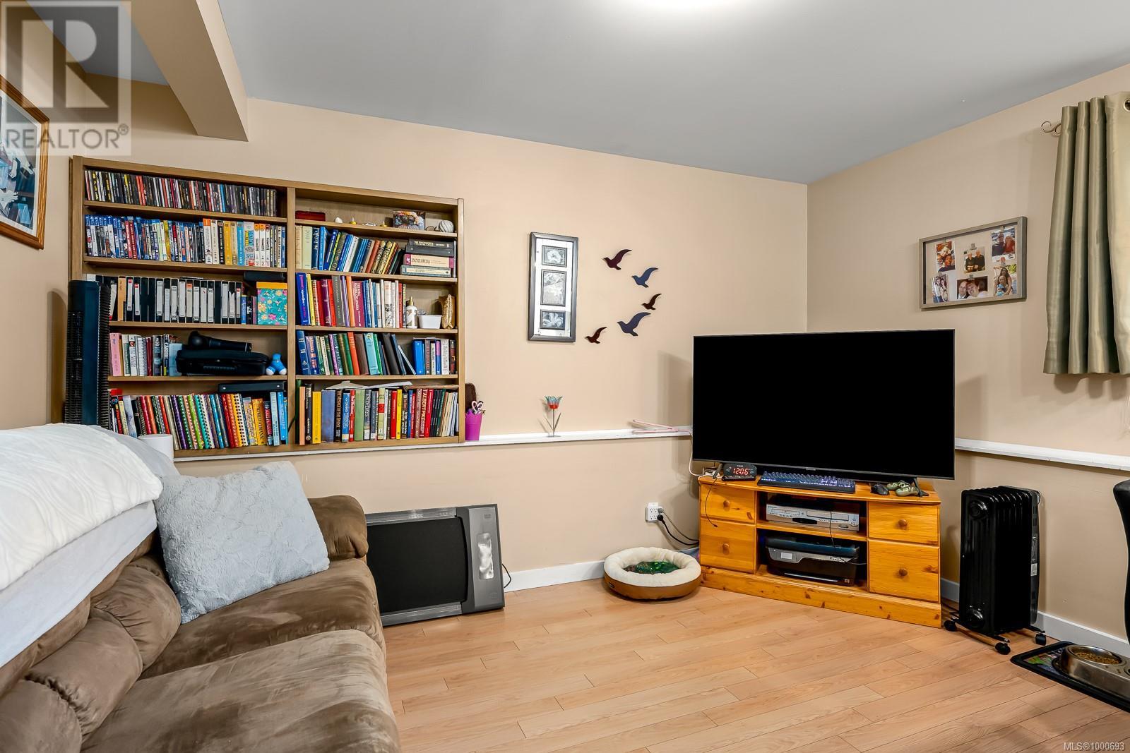 2623 Ulverston Ave, Cumberland, British Columbia  V0R 1S0 - Photo 26 - 1000693