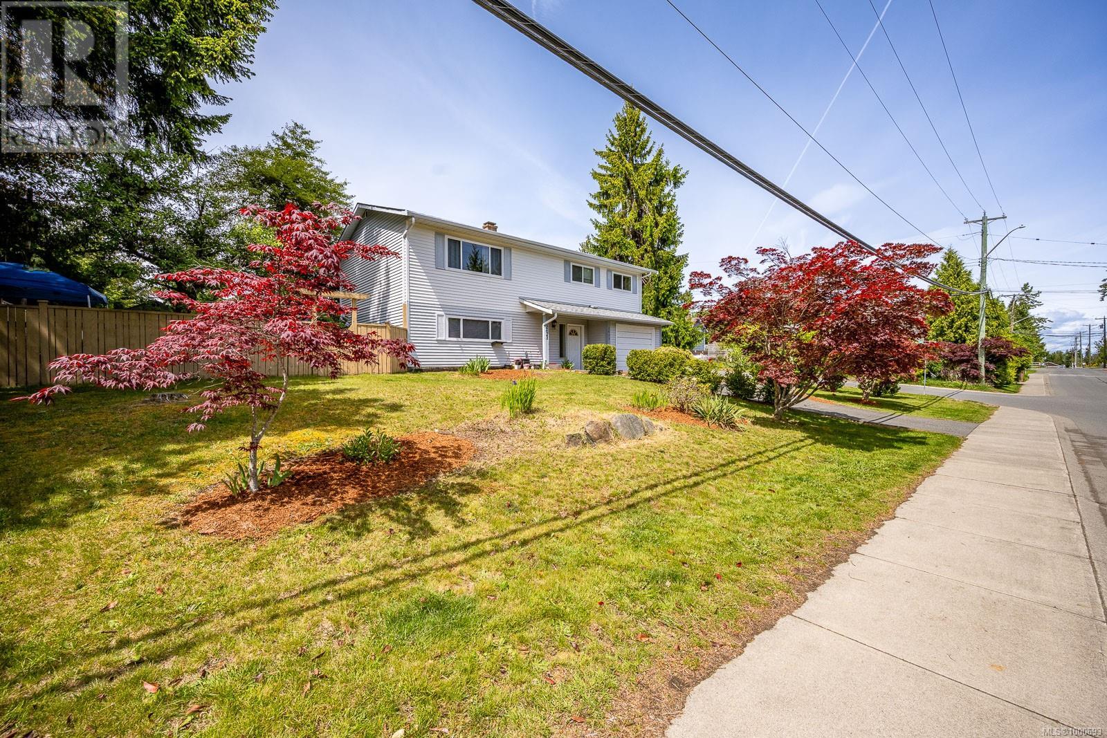 2623 Ulverston Ave, Cumberland, British Columbia  V0R 1S0 - Photo 39 - 1000693