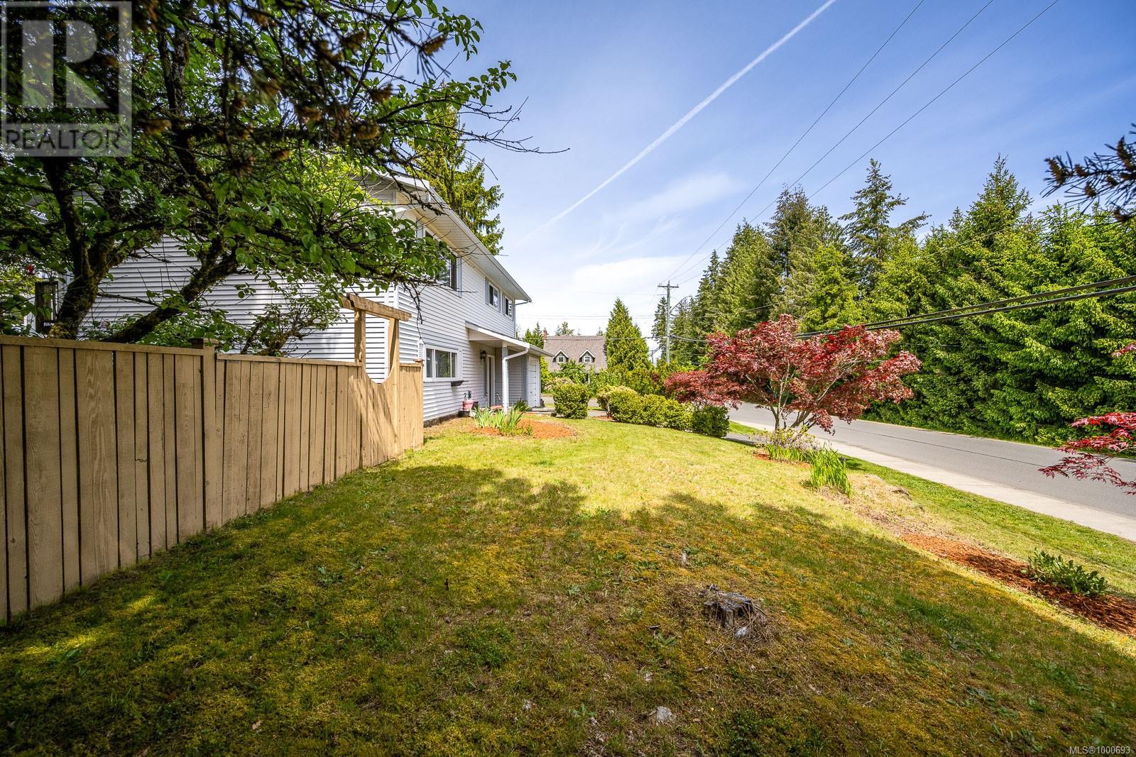 2623 Ulverston Ave, Cumberland, British Columbia  V0R 1S0 - Photo 44 - 1000693
