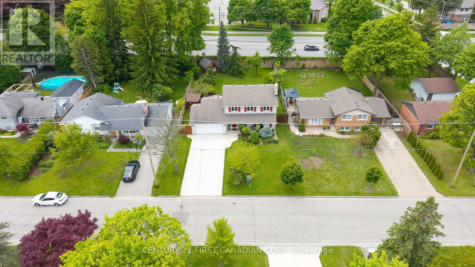 Photo 44 of 49 for 638 Middlewoods Drive