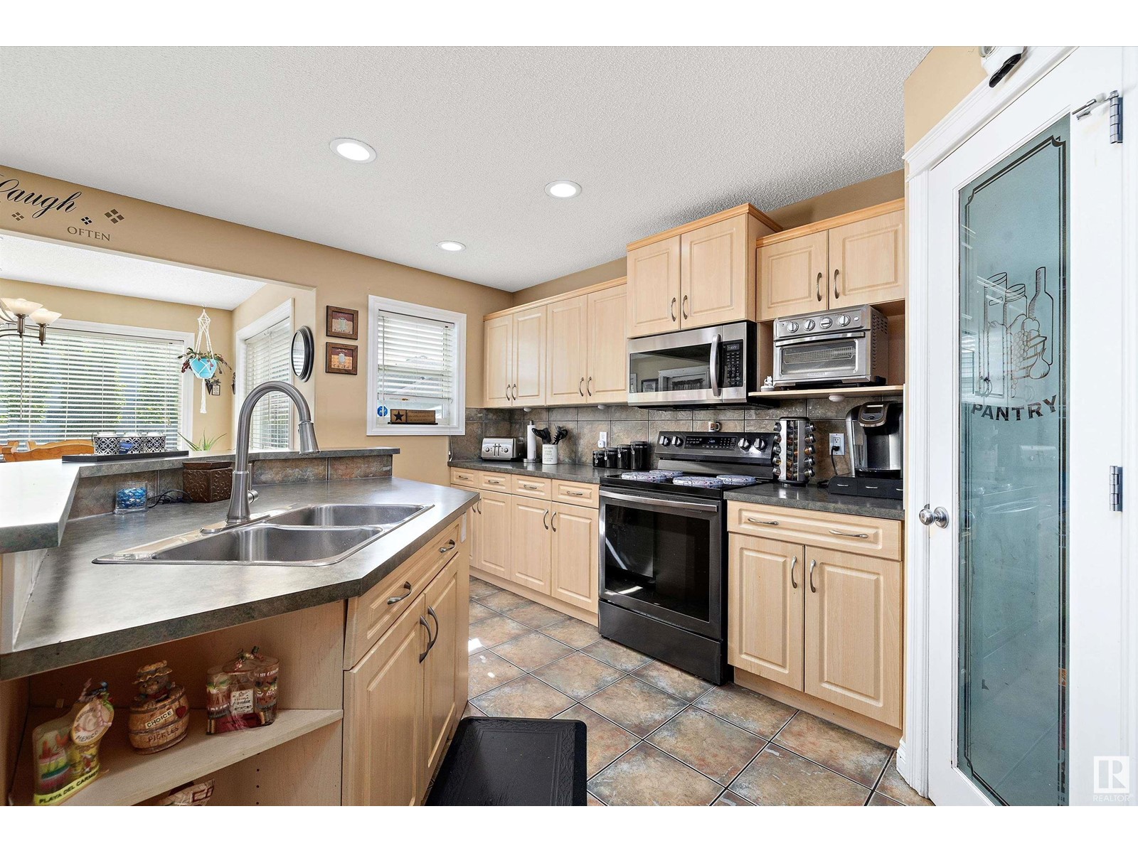 356 Calderon Cr Nw, Edmonton, Alberta  T6V 1R8 - Photo 18 - E4438685