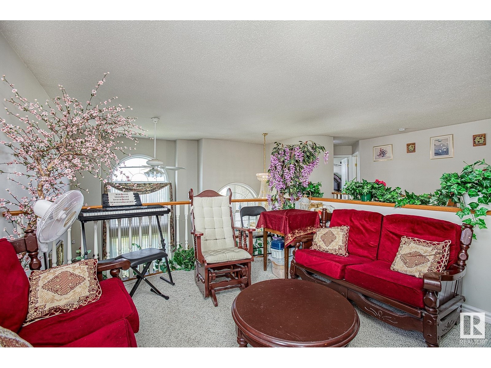 Property at 15947 88 ST NW image 2