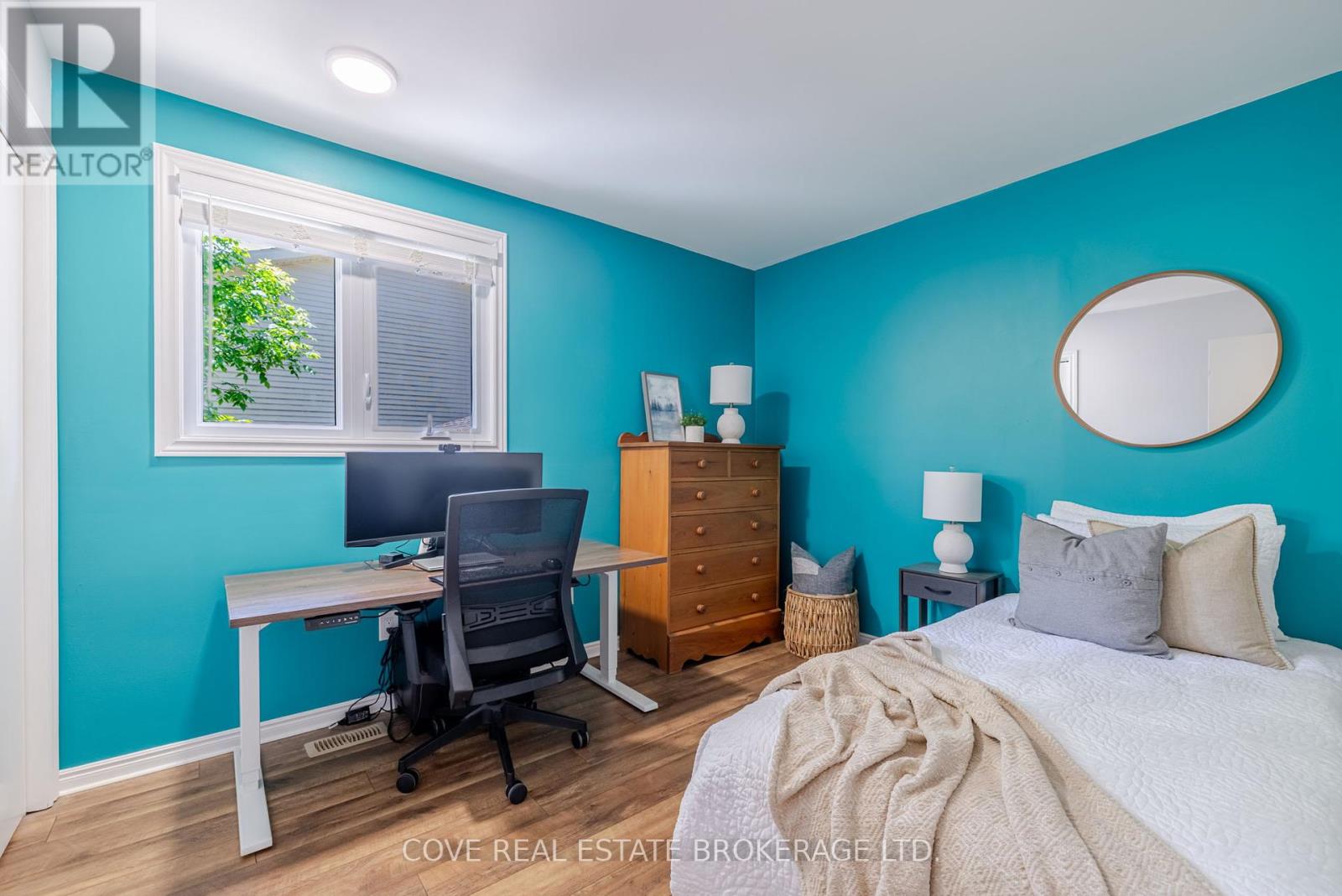 618 Grand View Avenue, London South (South K), Ontario  N6K 3G6 - Photo 19 - X12175944