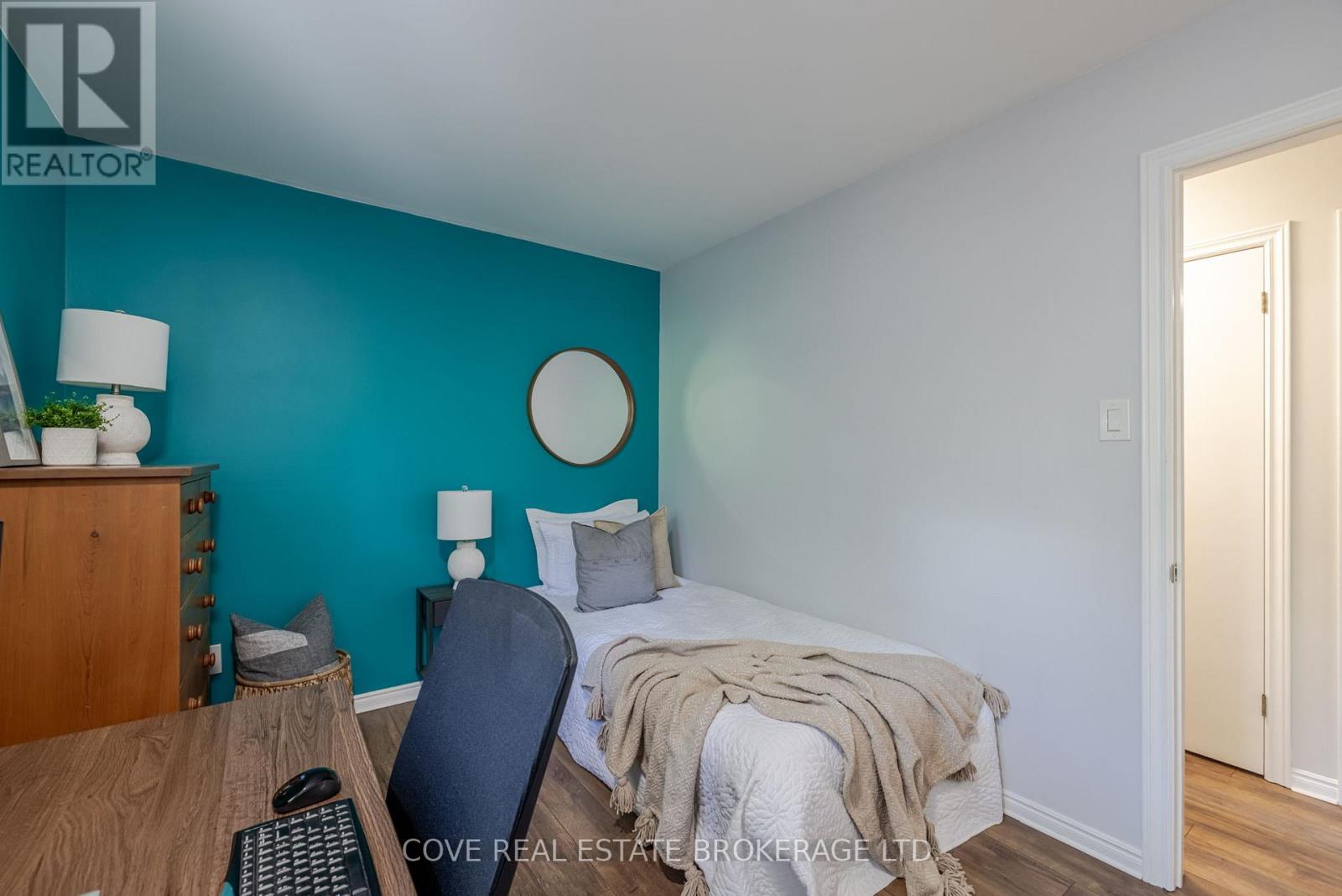 618 Grand View Avenue, London South (South K), Ontario  N6K 3G6 - Photo 20 - X12175944