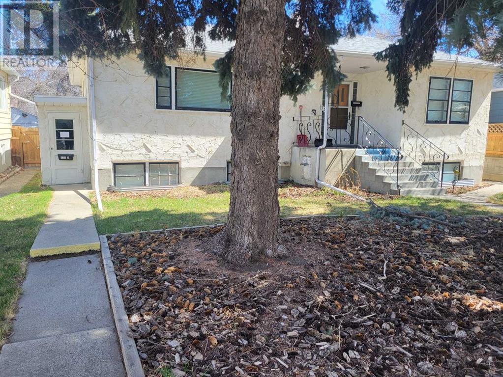 Property at 721 16 Street S image 1