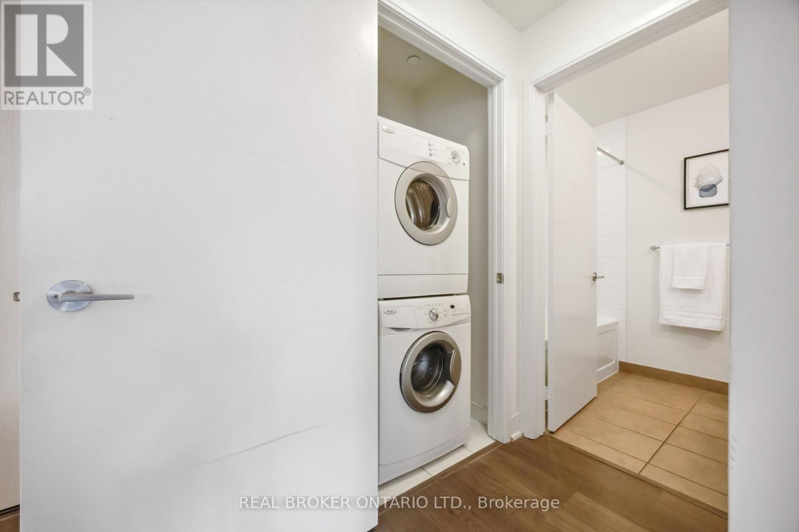 406 - 30 Roehampton Avenue, Toronto, Ontario  M4P 0B9 - Photo 14 - C12175724