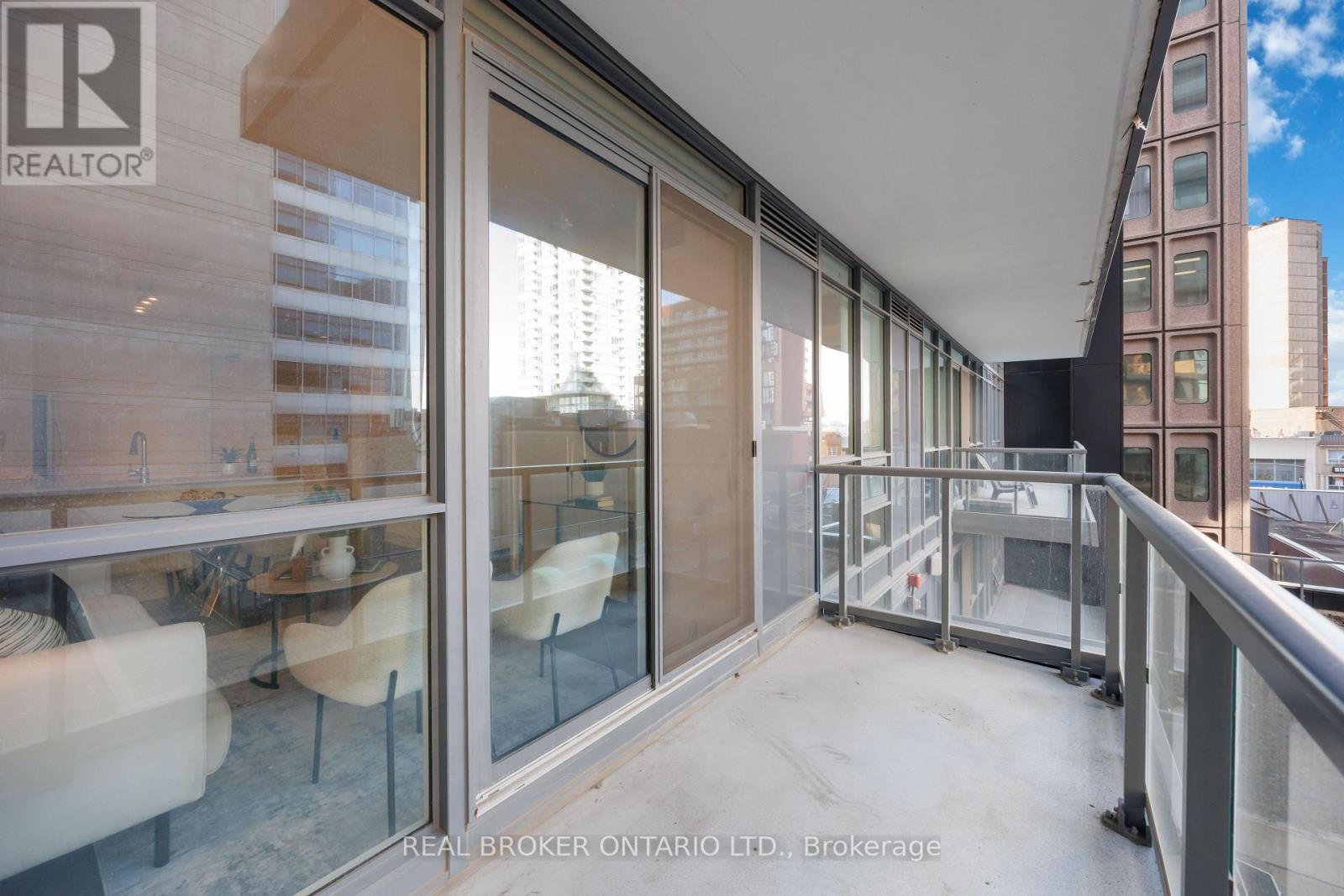 406 - 30 Roehampton Avenue, Toronto, Ontario  M4P 0B9 - Photo 17 - C12175724