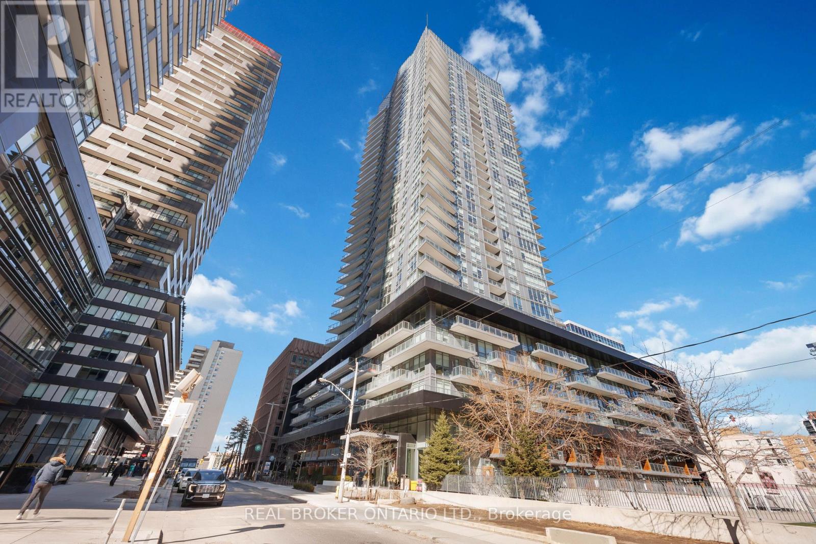 406 - 30 Roehampton Avenue, Toronto, Ontario  M4P 0B9 - Photo 2 - C12175724