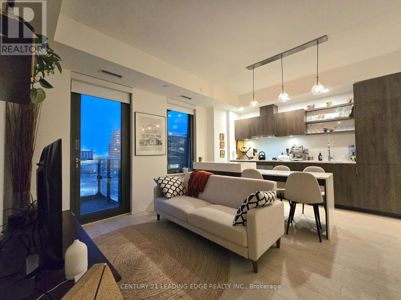 811 - 12 Bonnycastle Street, Toronto, Ontario  M5A 3Y4 - Photo 8 - C12175755
