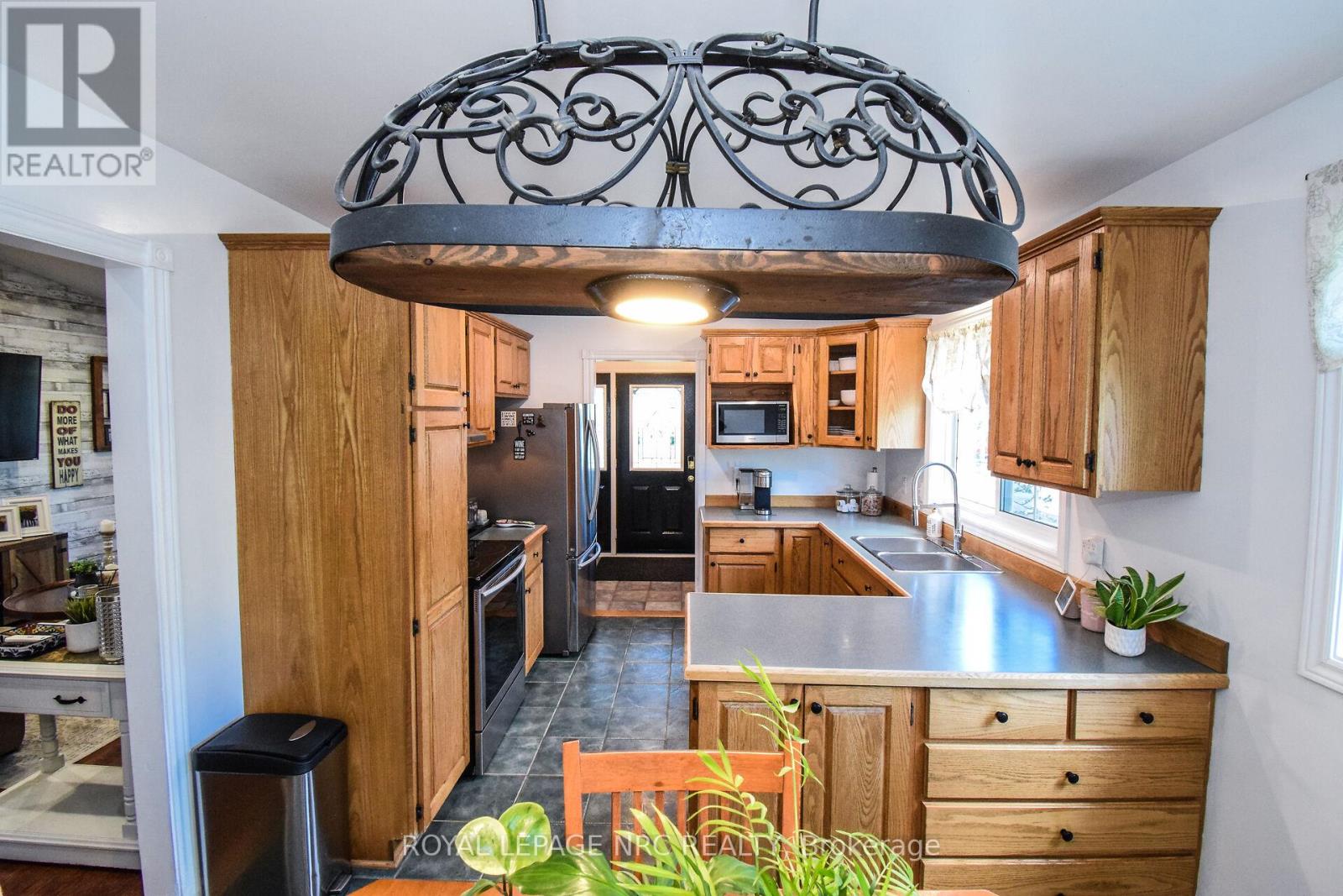 37 Biggar Road, Thorold, Ontario  L0S 1K0 - Photo 15 - X12175811