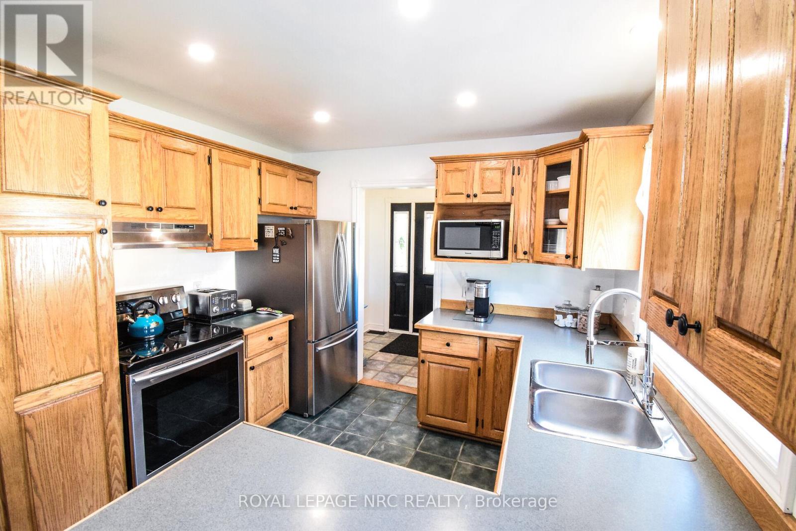 37 Biggar Road, Thorold, Ontario  L0S 1K0 - Photo 17 - X12175811