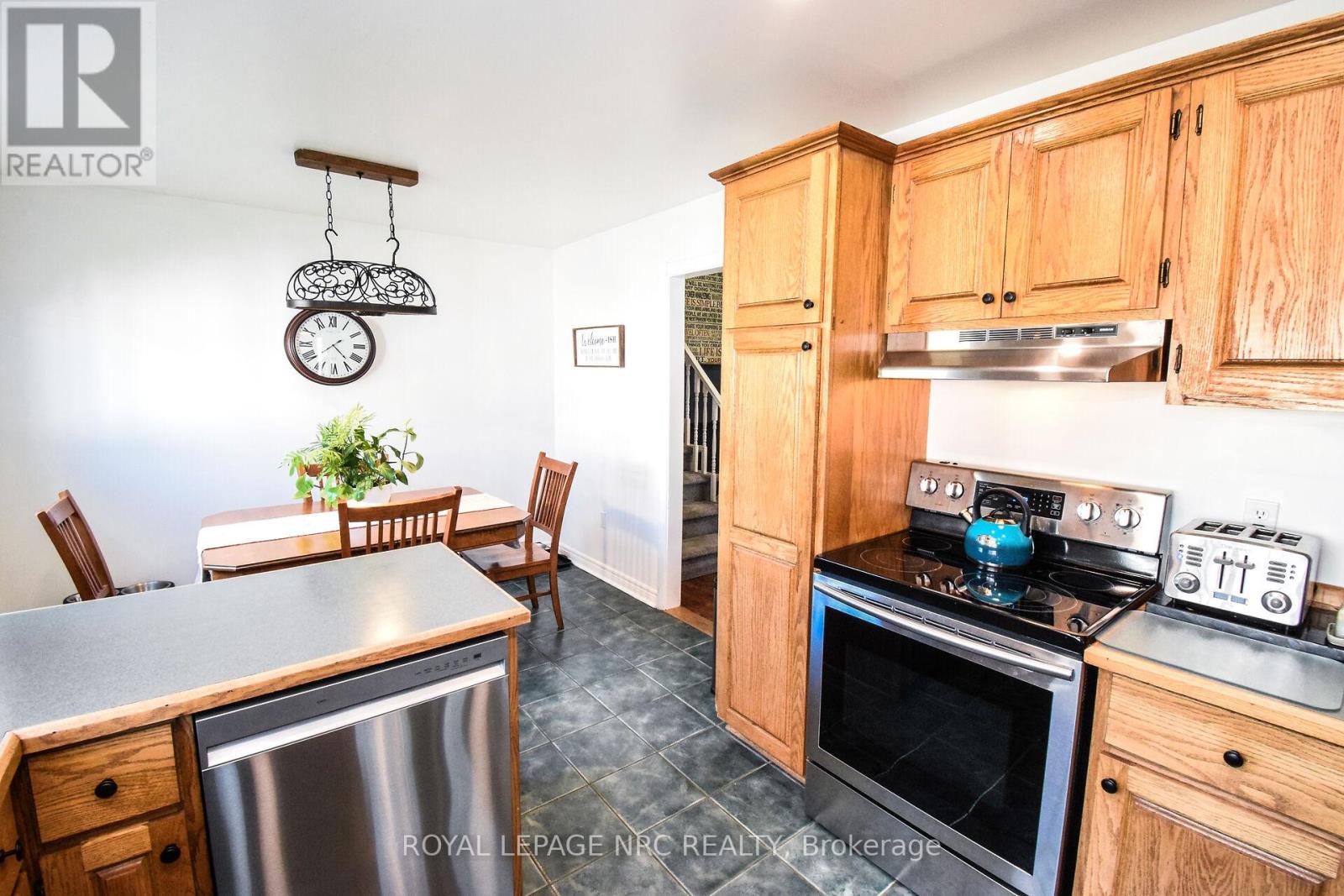 37 Biggar Road, Thorold, Ontario  L0S 1K0 - Photo 18 - X12175811
