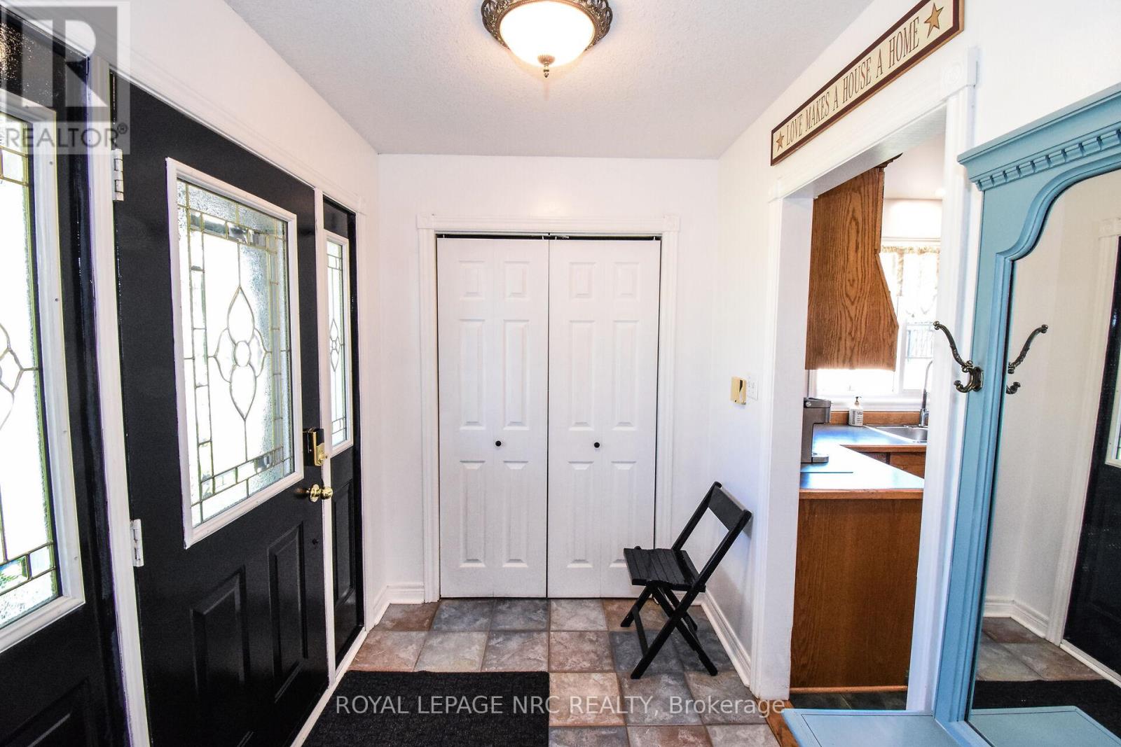 37 Biggar Road, Thorold, Ontario  L0S 1K0 - Photo 4 - X12175811