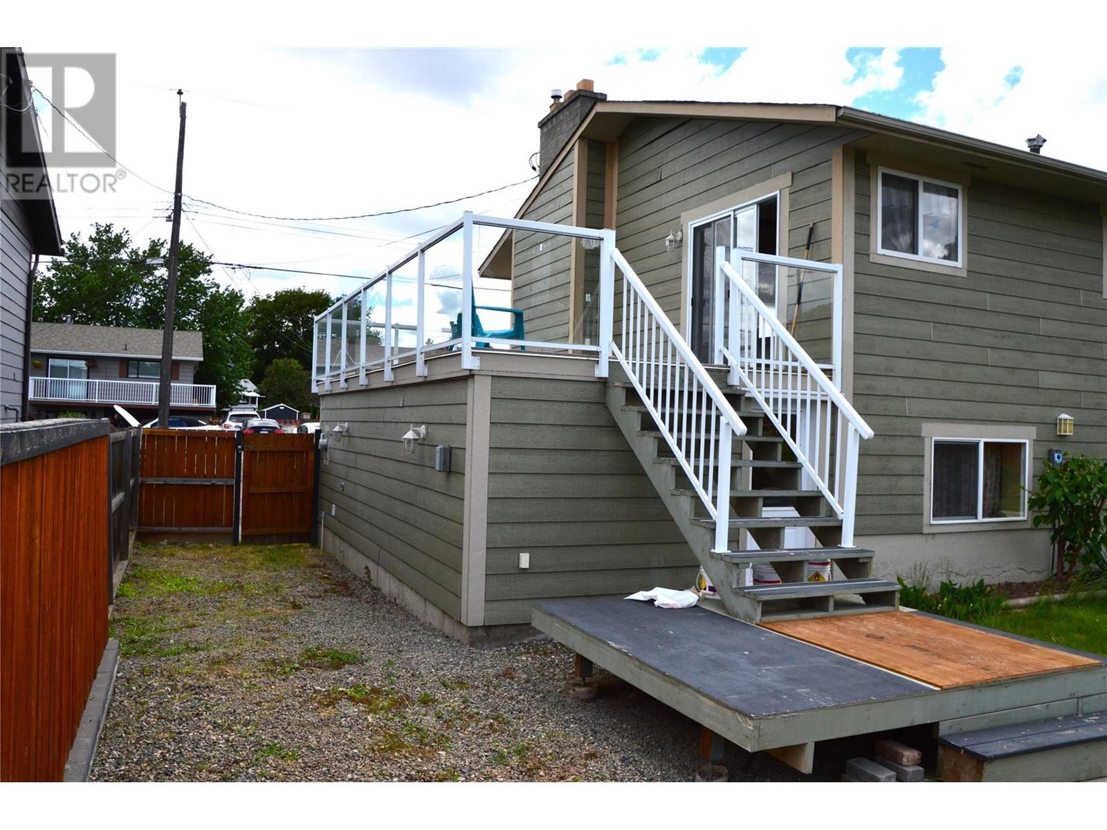Property at 334 COLLINGWOOD Drive image 4