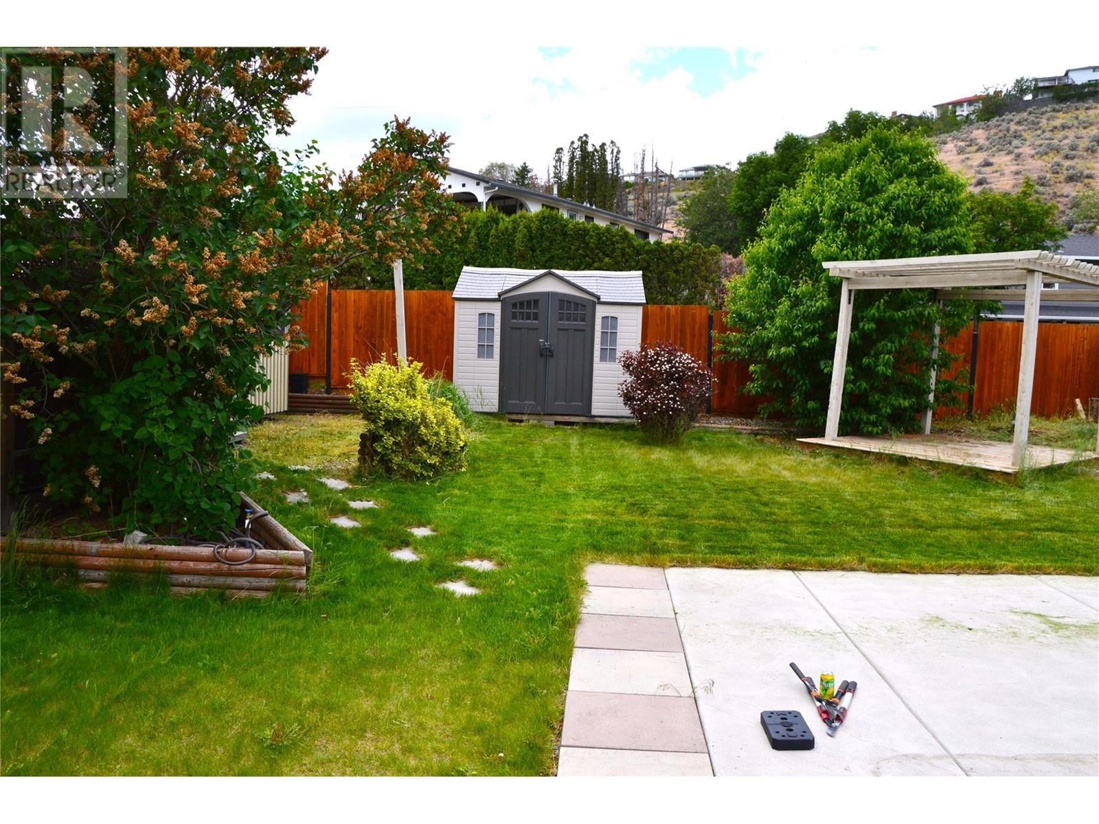 Property at 334 COLLINGWOOD Drive image 5