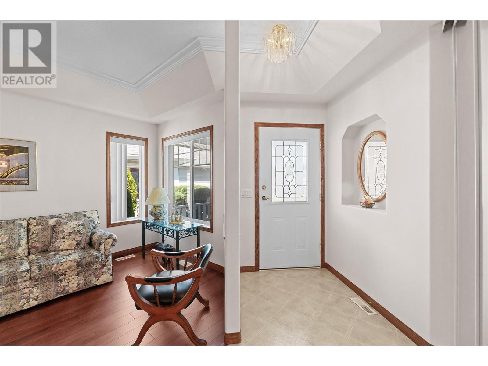 1321 Ridgeway Drive Unit# 114, Kelowna, British Columbia  V1Y 9T6 - Photo 3 - 10346340