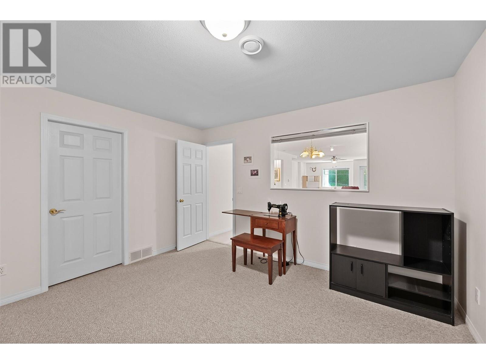 1321 Ridgeway Drive Unit# 114, Kelowna, British Columbia  V1Y 9T6 - Photo 27 - 10346340