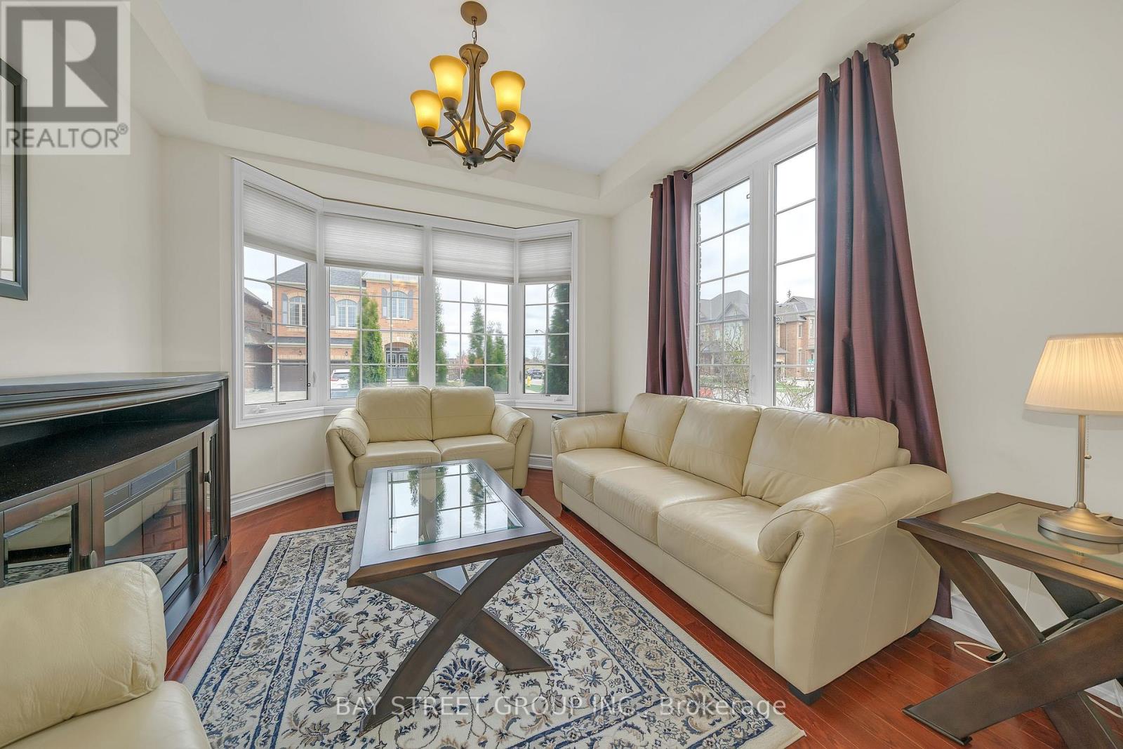 2 Pelee Avenue, Vaughan, Ontario  L4H 3Y2 - Photo 11 - N12175684